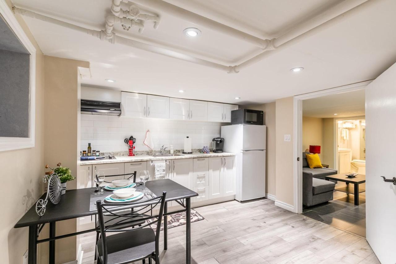 Newly Renovated - Cozy 1Br Apt With Netflix - Prime Location Toronto Dış mekan fotoğraf